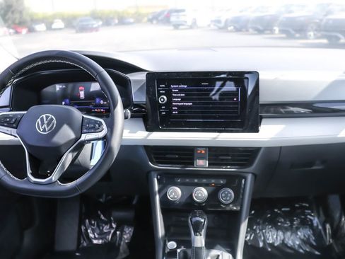 Used 2025 Volkswagen Taos S image 27