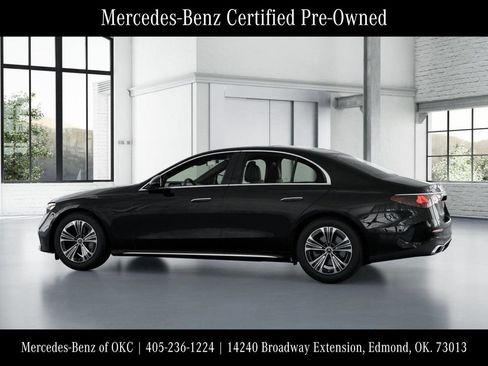 Used 2025 Mercedes-Benz E 350 4MATIC Sedan image 33