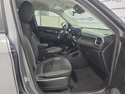 Used 2025 Chevrolet TrailBlazer LT image 27