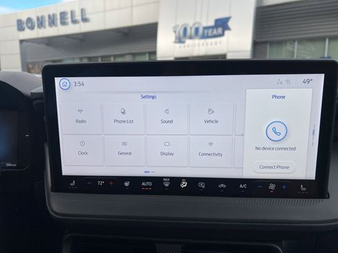 New 2025 Ford Maverick XLT w/ XLT Luxury Package image 28