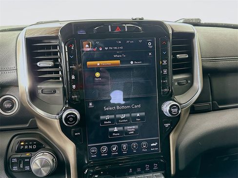 Used 2019 RAM 1500 Laramie image 13