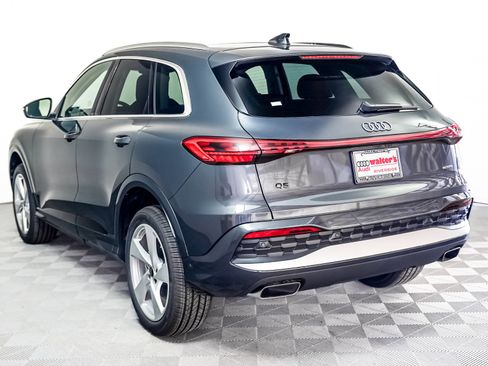 New 2025 Audi Q5 Premium Plus image 2
