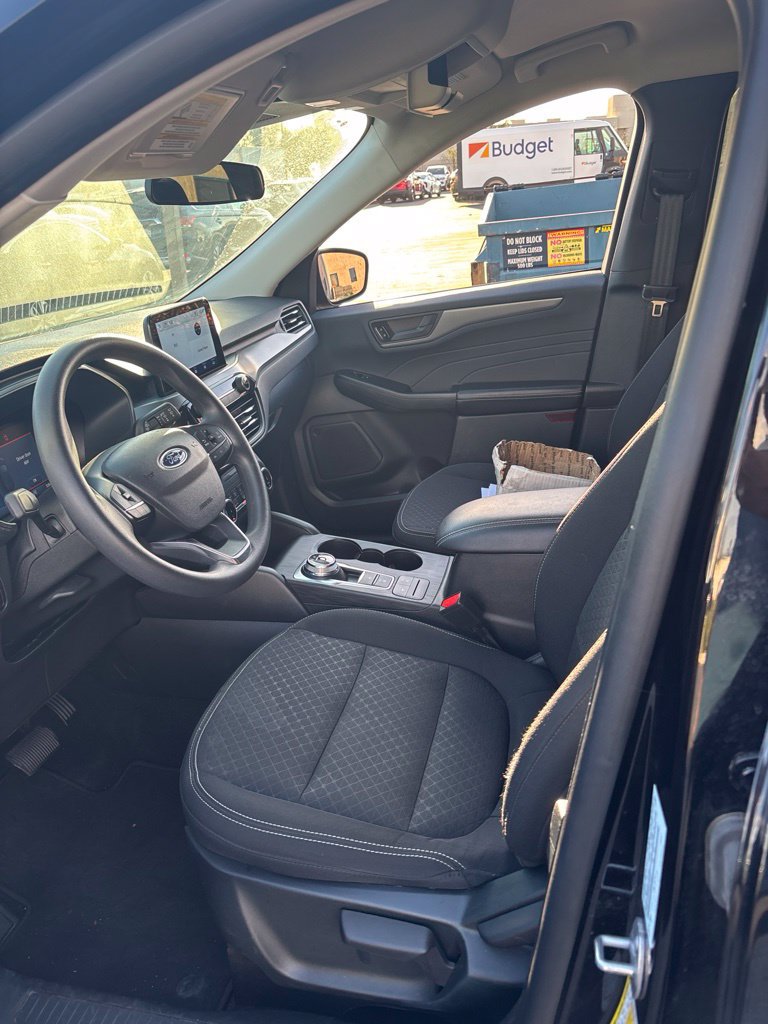 Used 2025 Ford Escape Active AWD/4WD image 7