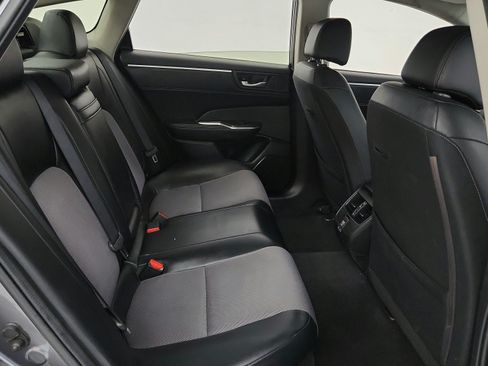 Used 2018 Honda Clarity Plug-In Hybrid image 24