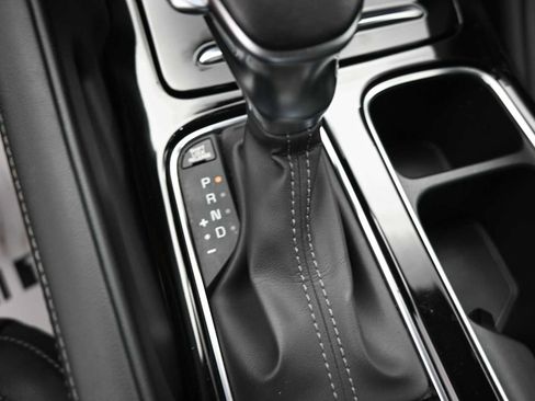 Used 2023 Kia Telluride EX w/ EX Captain's Chair Package FWD image 16
