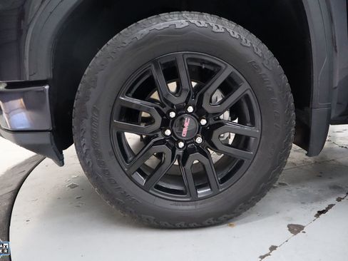 Used 2023 GMC Sierra 1500 Elevation image 10