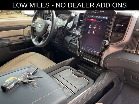 Used 2022 RAM 2500 Limited AWD/4WD image 32