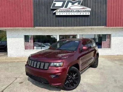 Used 2019 Jeep Grand Cherokee Altitude