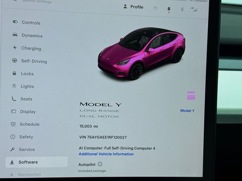 Used 2024 Tesla Model Y Long Range image 8