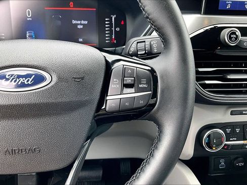 Certified 2023 Ford Escape Active AWD/4WD image 19