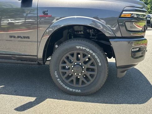 New 2026 RAM 2500 Limited AWD/4WD image 11