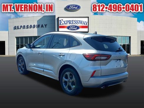 Used 2024 Ford Escape ST-Line w/ Cold Weather Package image 9