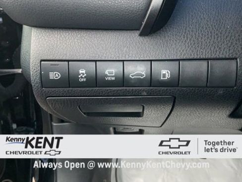 Used 2018 Toyota Camry XSE image 26