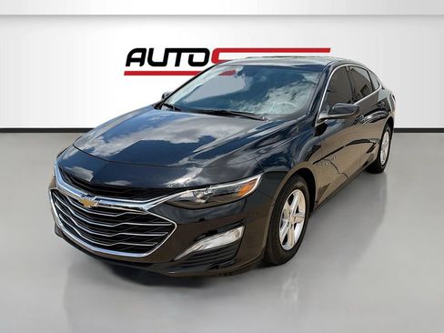 Used 2024 Chevrolet Malibu LS FWD image 3