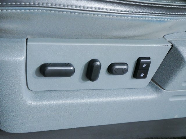Used 2012 Ford F150 Platinum AWD/4WD image 23