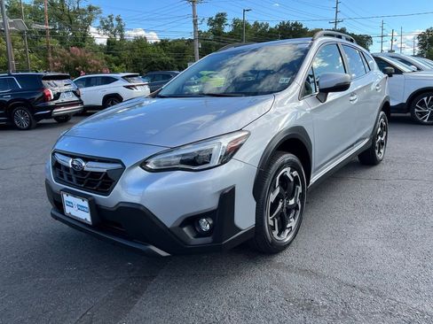 Used 2023 Subaru Crosstrek 2.5i Limited w/ Moonroof Package image 3