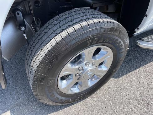 Used 2026 RAM 2500 Big Horn AWD/4WD image 24