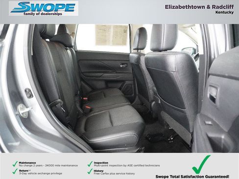 Used 2015 Mitsubishi Outlander GT AWD/4WD image 9