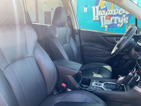 Used 2019 Subaru Forester Limited w/ Popular Package #3 image 17