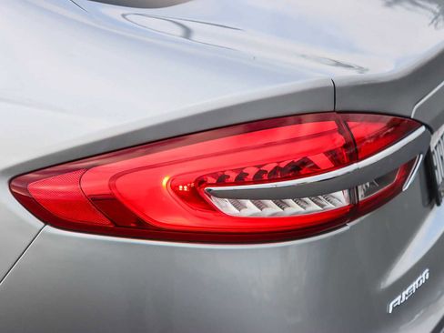 Used 2020 Ford Fusion SE image 8