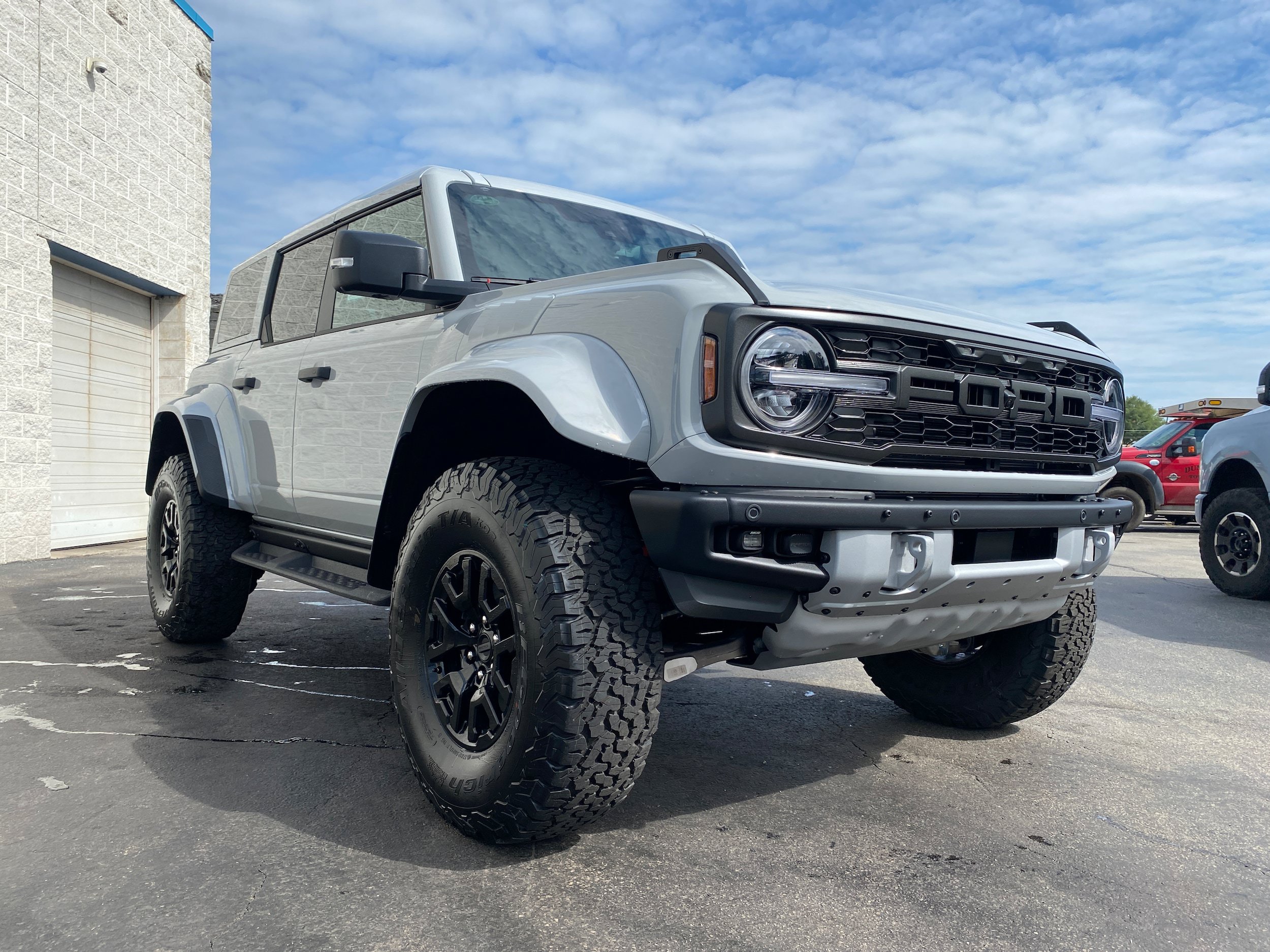 New 2026 Ford Bronco Raptor AWD/4WD image 15