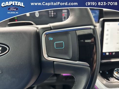 Used 2025 Ford Expedition Platinum w/ Stealth Performance Package image 23