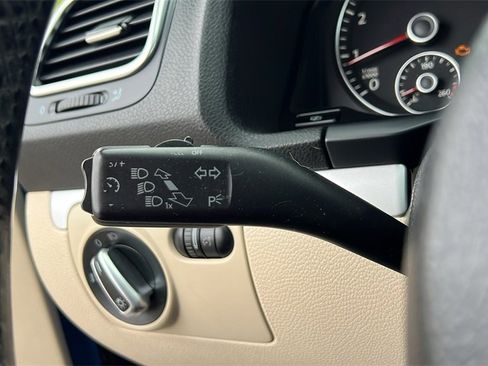 Used 2012 Volkswagen Eos Komfort image 16