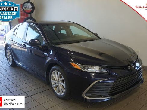 Used 2022 Toyota Camry LE AWD/4WD image 1
