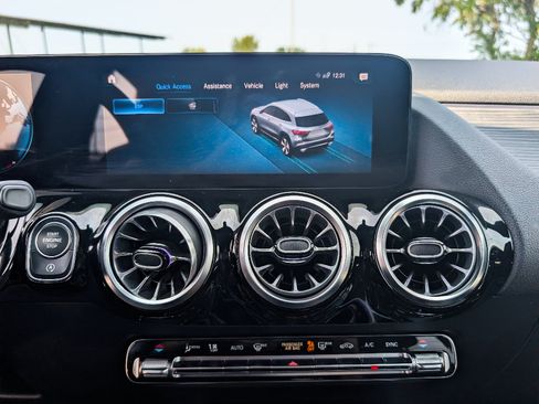 Used 2023 Mercedes-Benz GLA 250 4MATIC image 24