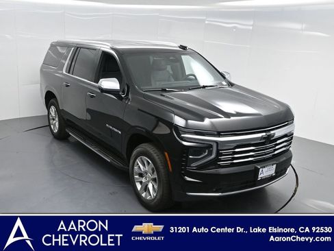New 2025 Chevrolet Suburban Premier w/ LPO, Illumination Package RWD image 41