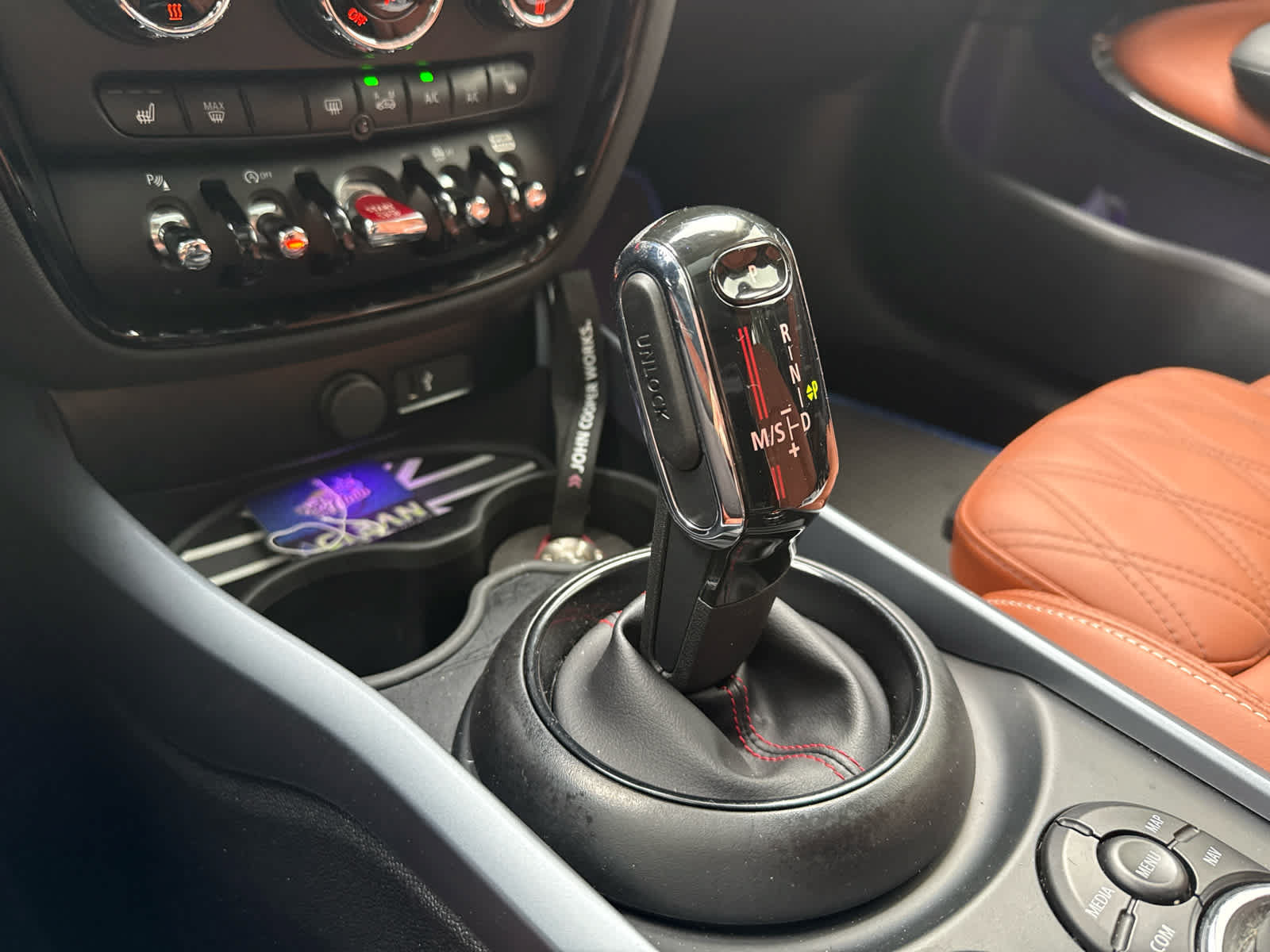 Used 2021 MINI Cooper Clubman S w/ Driver Assistance Package AWD/4WD image 14