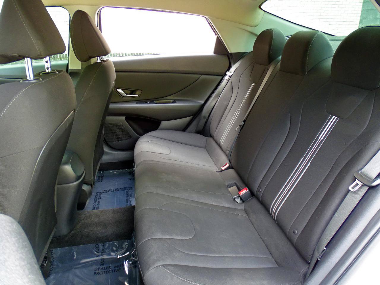 Used 2021 Hyundai Elantra SEL w/ Convenience Package FWD image 27