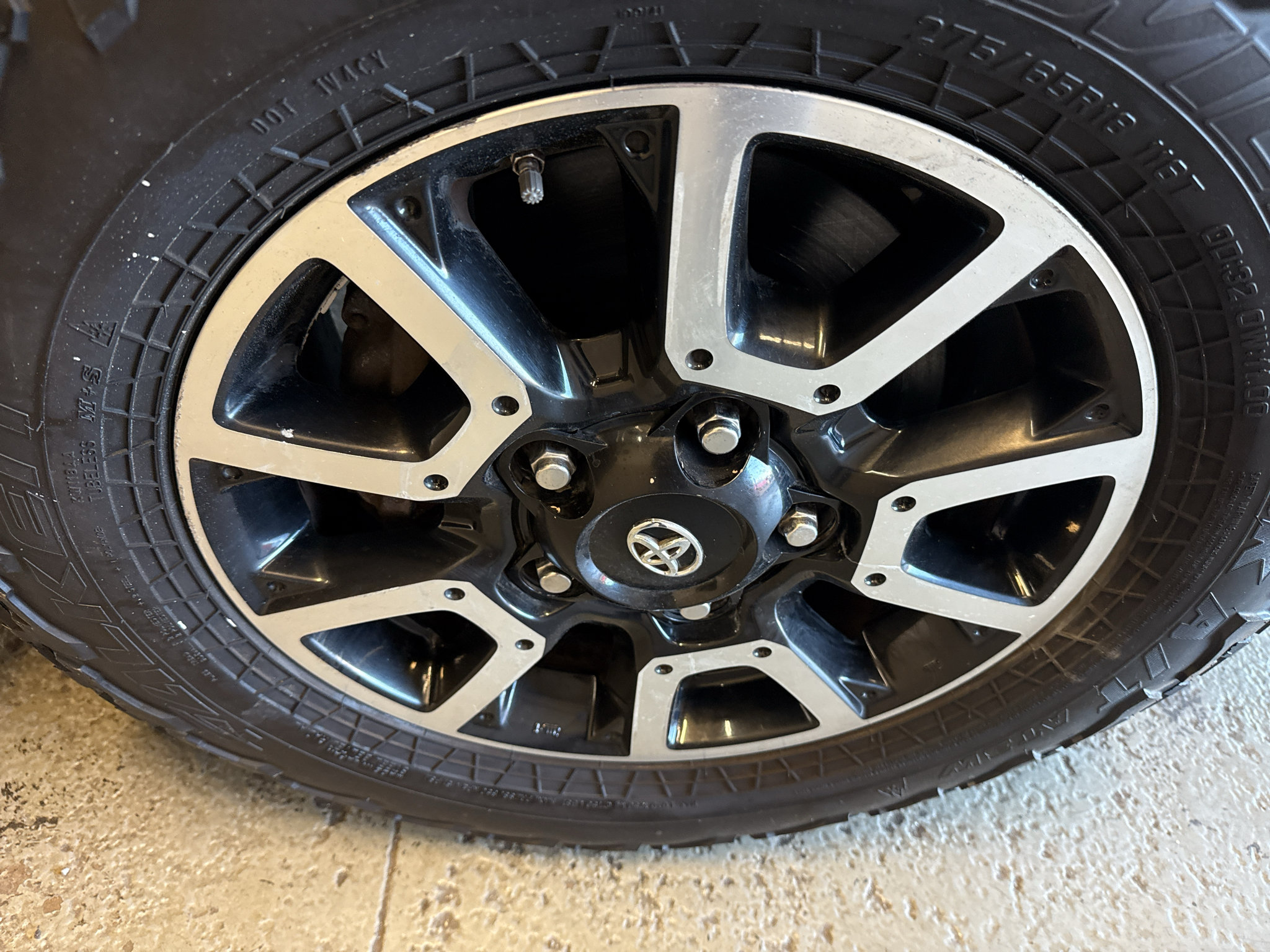 Used 2014 Toyota Tundra SR5 AWD/4WD image 36