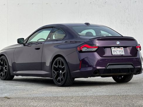 Used 2025 BMW 230i Coupe w/ M Sport Package image 5