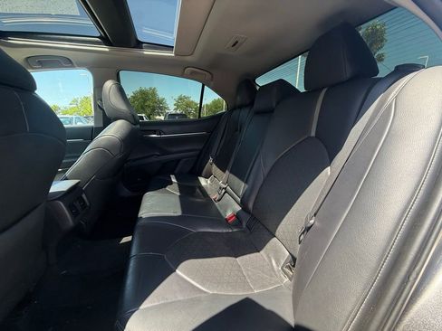 Used 2019 Toyota Camry XSE FWD image 26