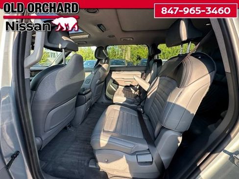 Used 2024 Kia EV9 Land AWD/4WD image 14