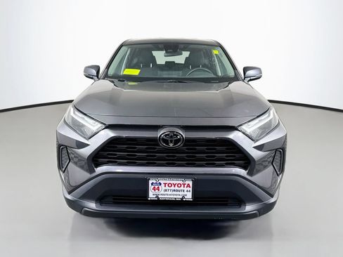 Used 2024 Toyota RAV4 LE AWD/4WD image 9