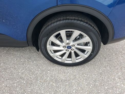 Used 2022 Ford Escape Titanium w/ Titanium Elite Package image 19