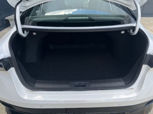 New 2026 Nissan Sentra SR w/ SR Premium Package FWD image 26