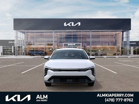 New 2026 Kia K4 FWD image 2