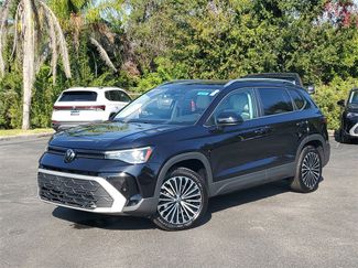 Certified 2025 Volkswagen Taos SE 360° Tour