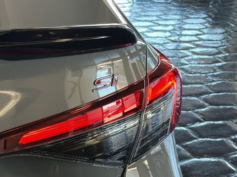 New 2026 Honda Civic Si image 11