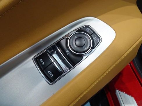 Used 2024 Chevrolet Corvette Z06 RWD image 13