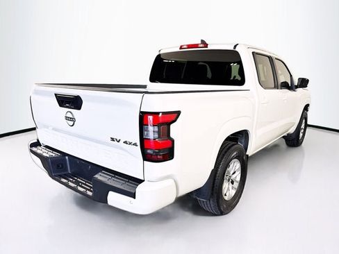 Used 2024 Nissan Frontier SV w/ Technology Package AWD/4WD image 5