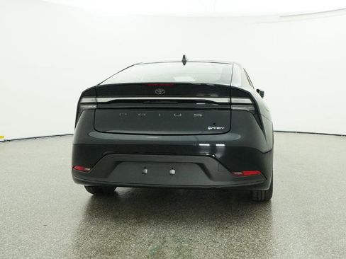 New 2026 Toyota Prius Plug-In Hybrid image 17