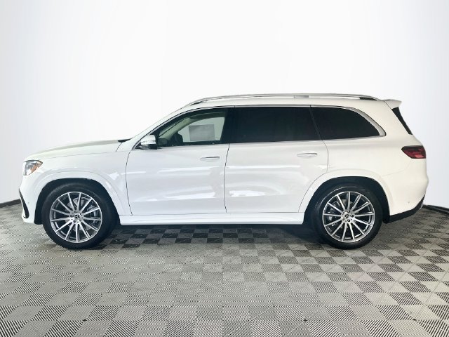 New 2026 Mercedes-Benz GLS 450 4MATIC image 4
