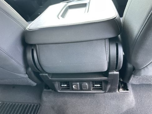 Certified 2021 Chevrolet Silverado 1500 LT AWD/4WD image 16
