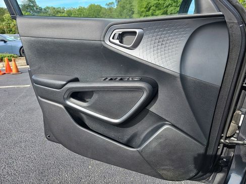 Used 2021 Kia Soul S FWD image 30