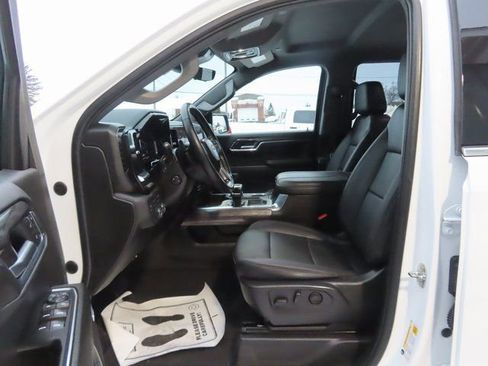 Used 2023 Chevrolet Silverado 1500 LTZ w/ Technology Package AWD/4WD image 19