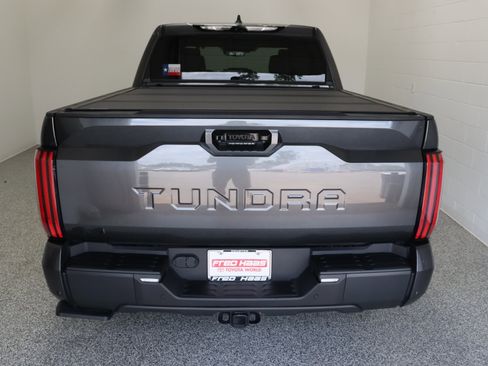 Used 2025 Toyota Tundra Limited AWD/4WD image 8